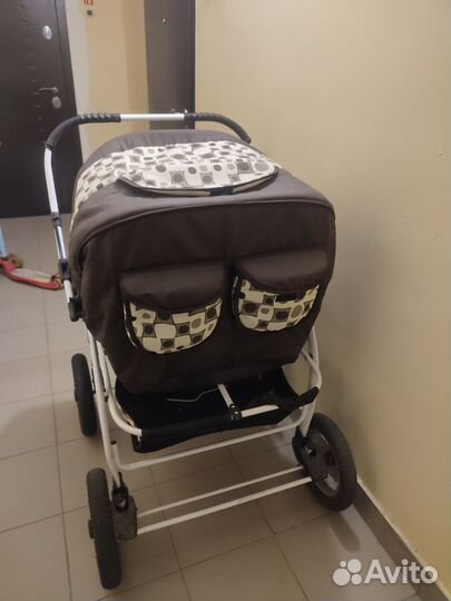 Коляска для двойни