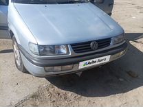 Volkswagen Passat 1.8 MT, 1995, 315 891 км, с пробегом, цена 200 000 руб.