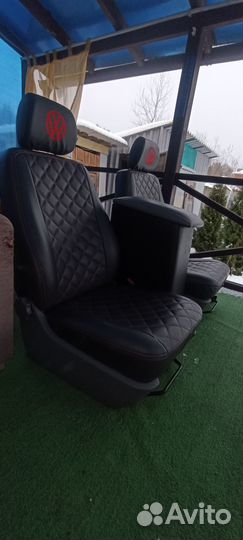 Кресла передние T5 Volkswagen