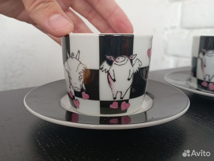 Набор кофейных чашек подарочный