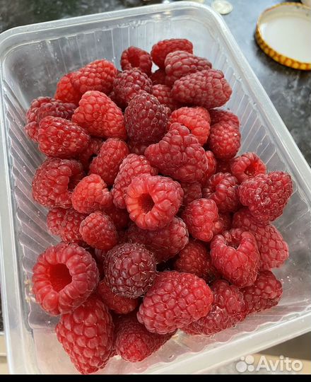 Клубника, малина