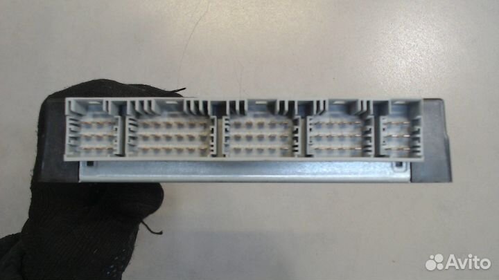 Блок управления пневмоподвеской Audi A8 (D4), 2011