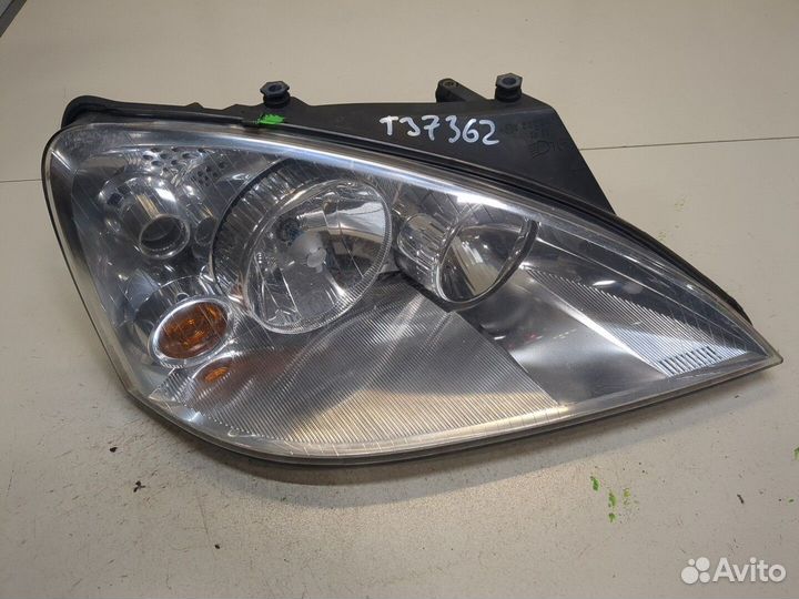 Фара (передняя) Ford Galaxy, 2005