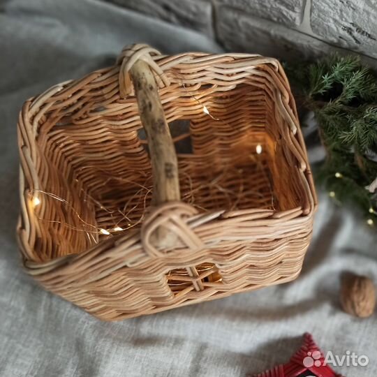 Домик плетеный