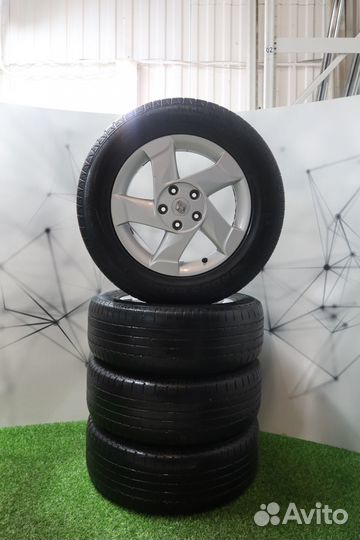 Continental CrossContact ATR 215/65 R16