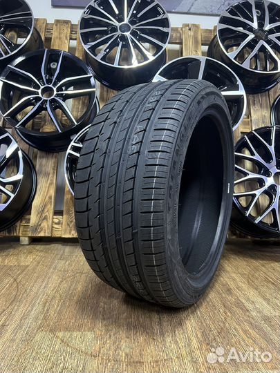 Triangle Sports TH201 235/45 R20 100Y