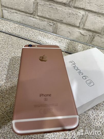 Телефон iPhone 6s