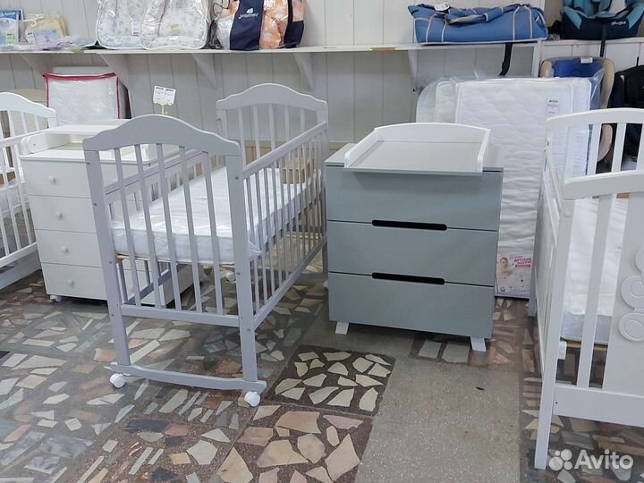 Кровати для новорожденных