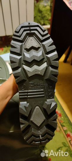 Болотные сапоги