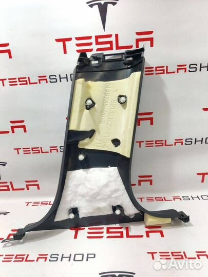 Накладка стойки B, внутренняя Tesla Model 3 2019