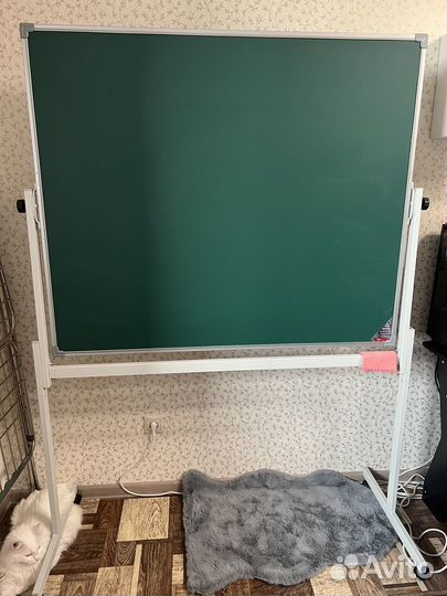 Магнитно-меловая доска