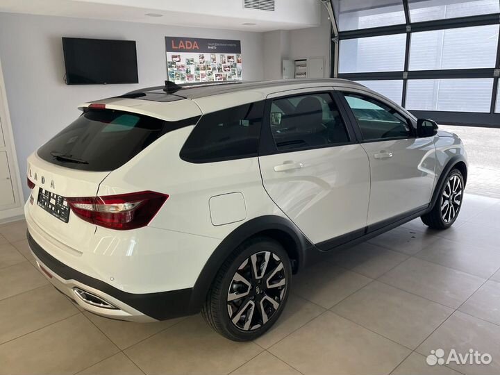 LADA Vesta Cross 1.8 CVT, 2024