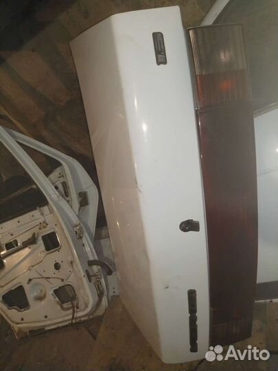 Двери на ваз 2110