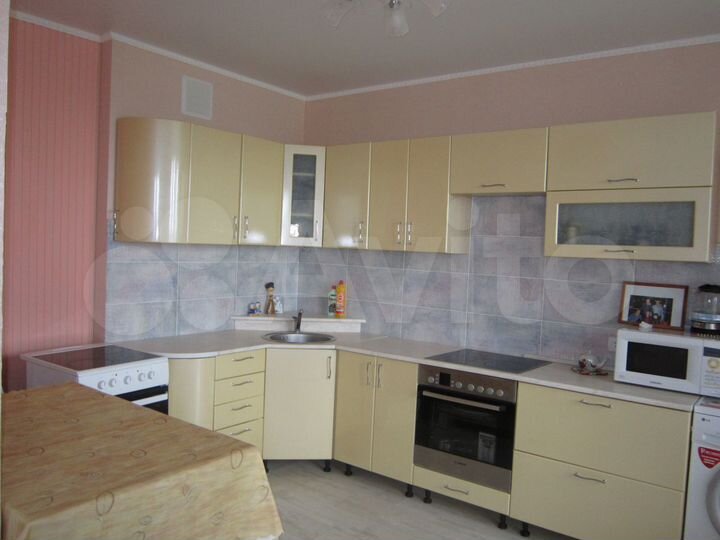 3-к. квартира, 70 м², 13/17 эт.