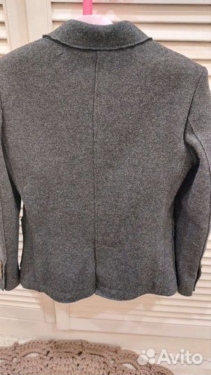 Пиджак на мальчика 140