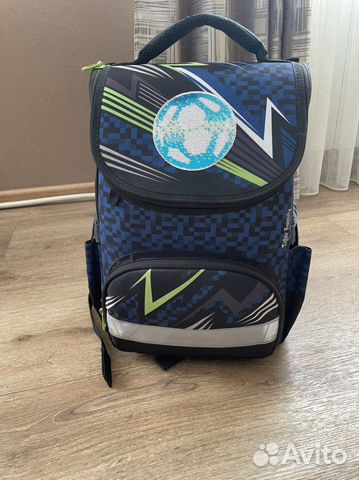 Рюкзак школьный