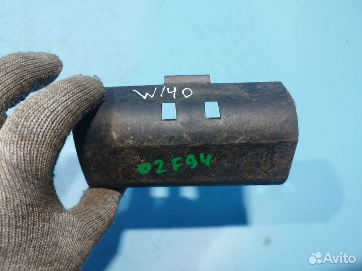 Крышка Mercedes W140