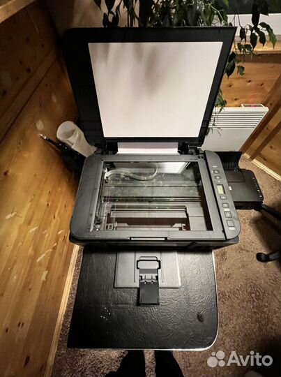 Принтер-сканер Canon Pixma G2411