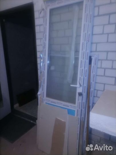 Балконный блок с дверью пвх