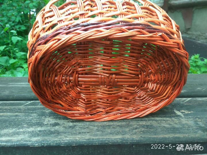 Корзина плетеная