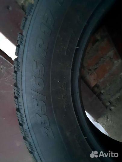 Tigar SUV Ice 235/65 R17