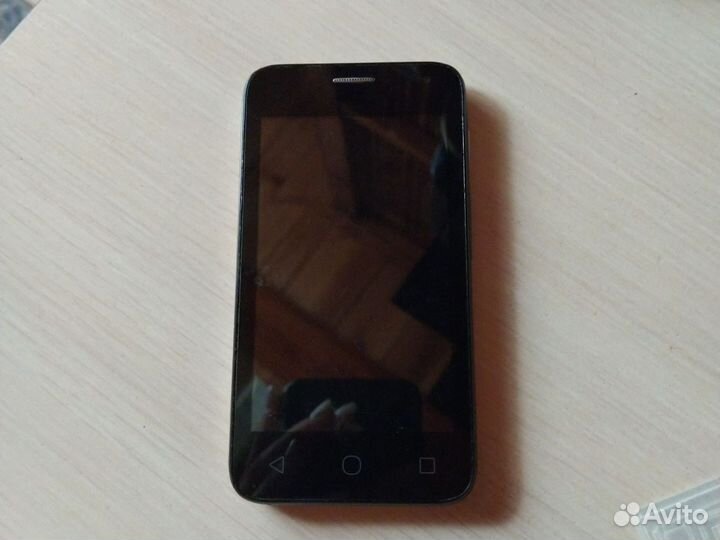 Телефон Alcatel