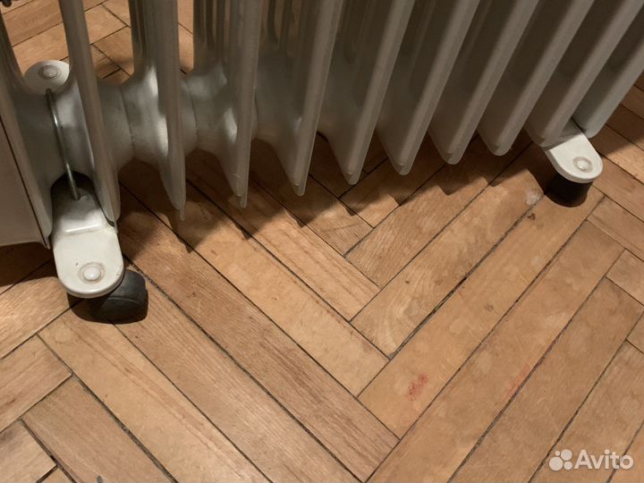 Обогреватель электрический. Электролюкс