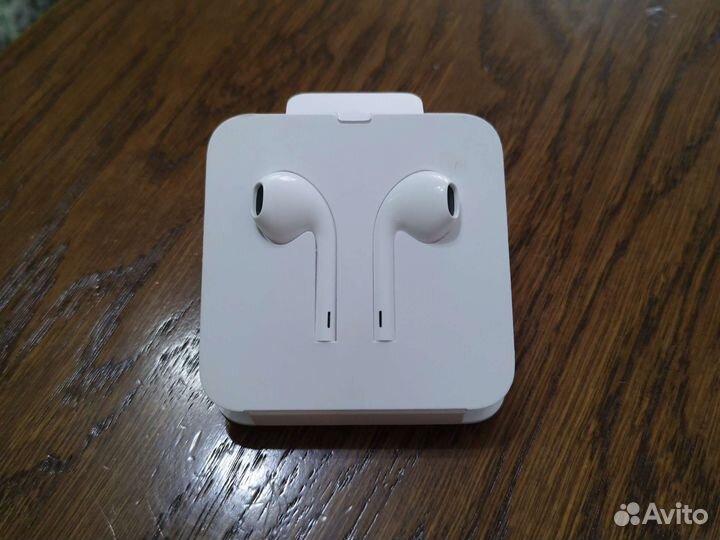 Наушники earpods