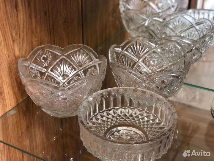 Ваза хрустальная