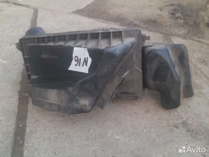 Корпус воздушного фильтра Nissan Almera n16