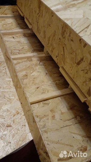 Гнездо для кур с яйцесборником