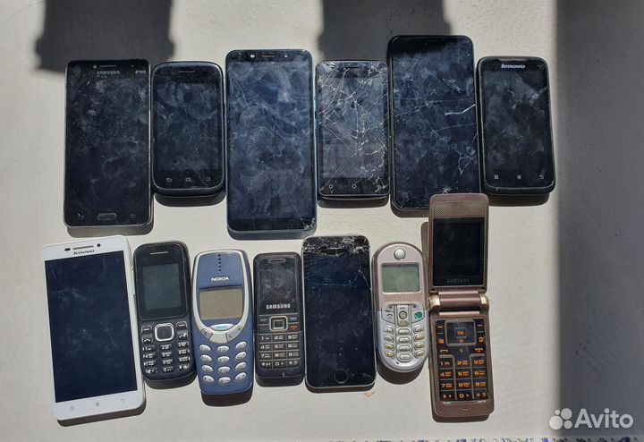 Телефоны на запчасти