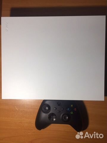 Xbox one X (белый) объявление продам