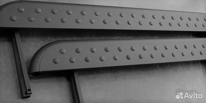 Пороги Нива 2131, Черные Эксклюзив