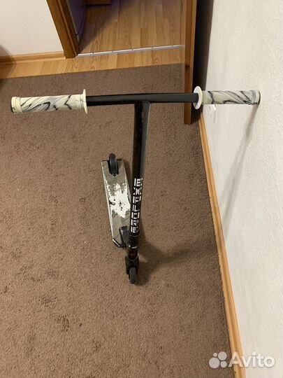 Трюковой самокат