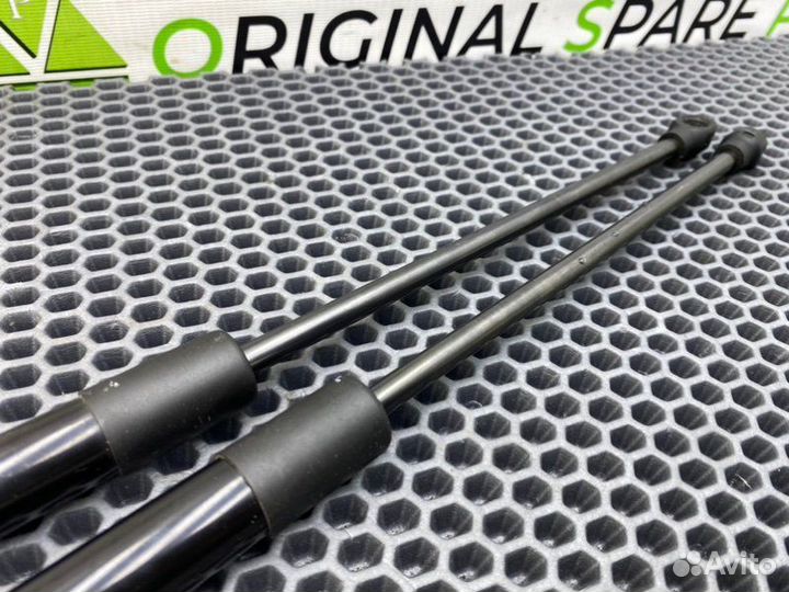 Амортизатор багажника Audi A6 C5 avant quattro BAU