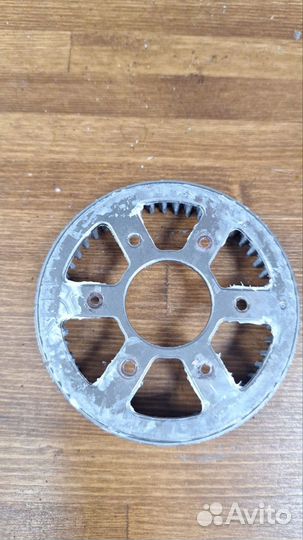 Фиксатор кухонной машины Bork b783