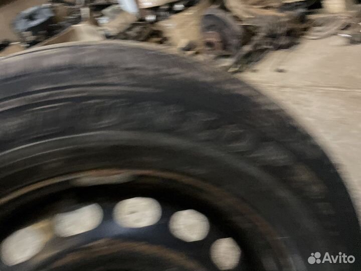 Колесо в сборе летнее dunlop Р15 Audi с4