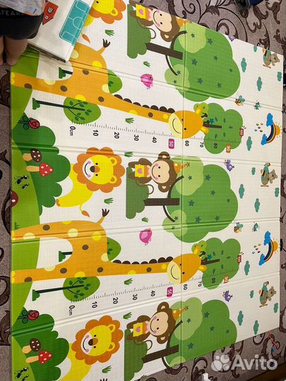 Развивающий коврик новый