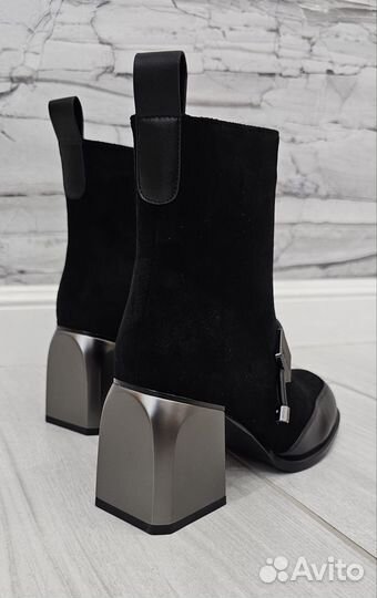 Новые Весенние Ботинки