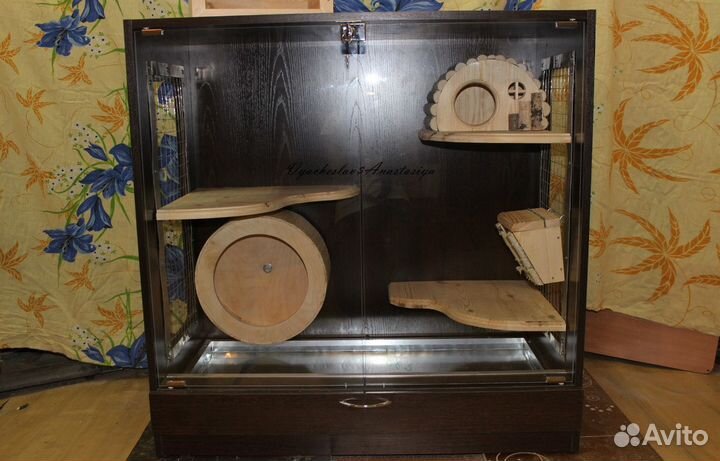 Витрины и аксессуары для шиншил дегу морские свинк