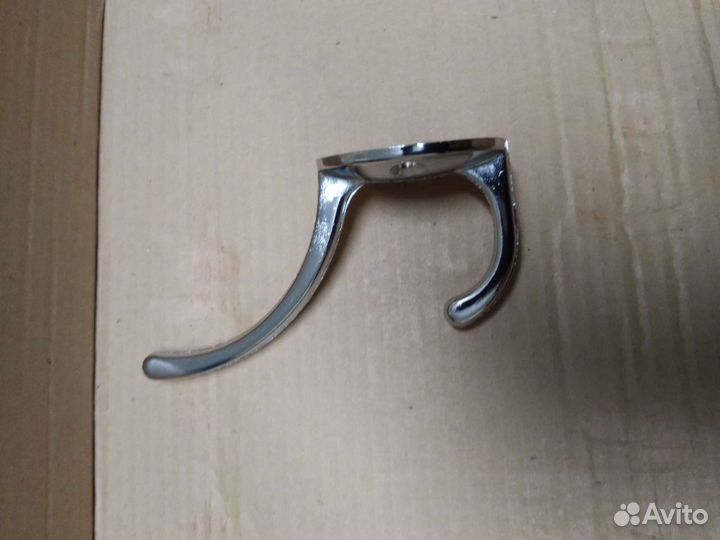 Крючки двух рожковые