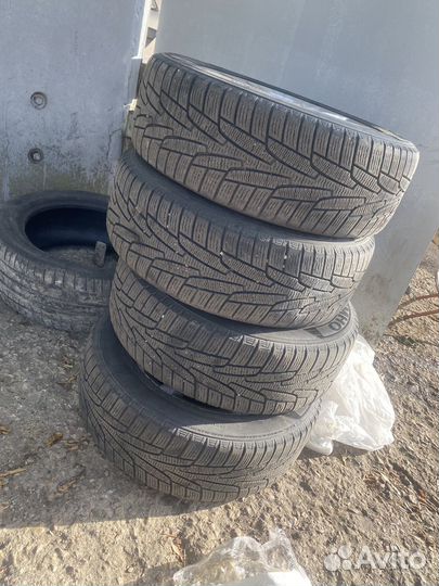 Kumho I'Zen KW31 205/60 R16 91R