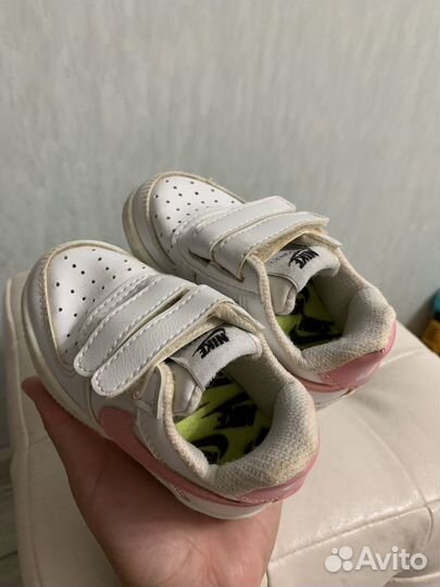 Кроссовки nike для девочки 20-21 р