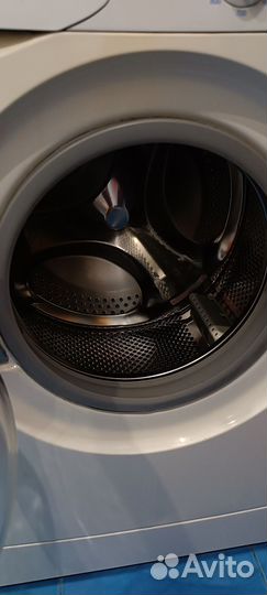 Стиральная машина indesit