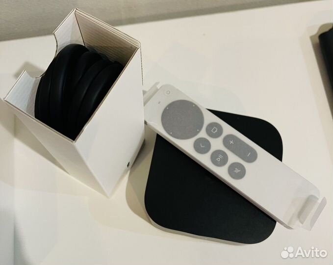 Apple TV 4K 128GB (3-го пок) Wi-Fi + Ethernet