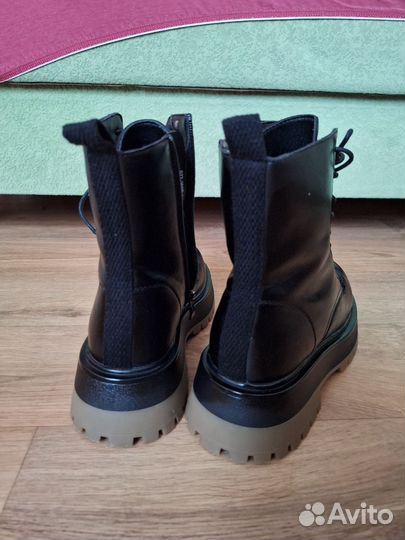 Ботинки женские зимние 38 размера
