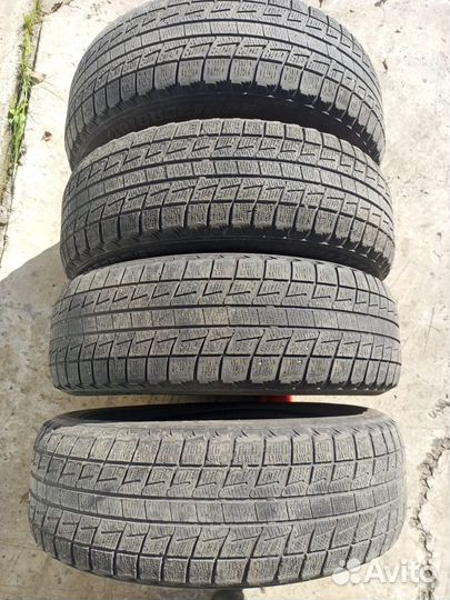 Bridgestone Blizzak Revo1 205/60 R16