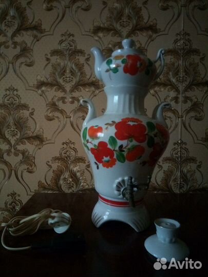 Фарфоровый самовар