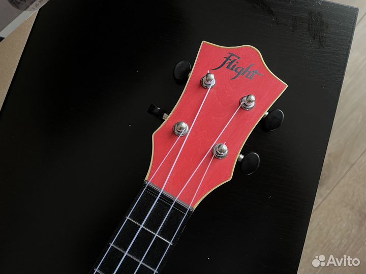 Укулеле flight